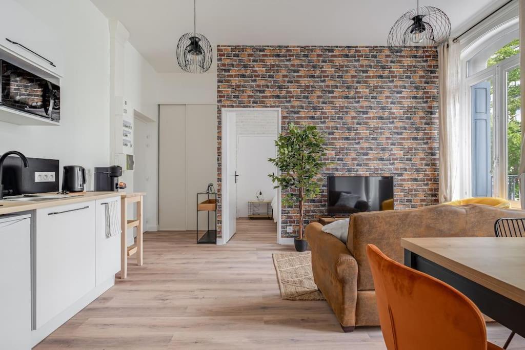 Grand Appartement «  City » Spacieux Et Moderne Saint-Etienne  Buitenkant foto