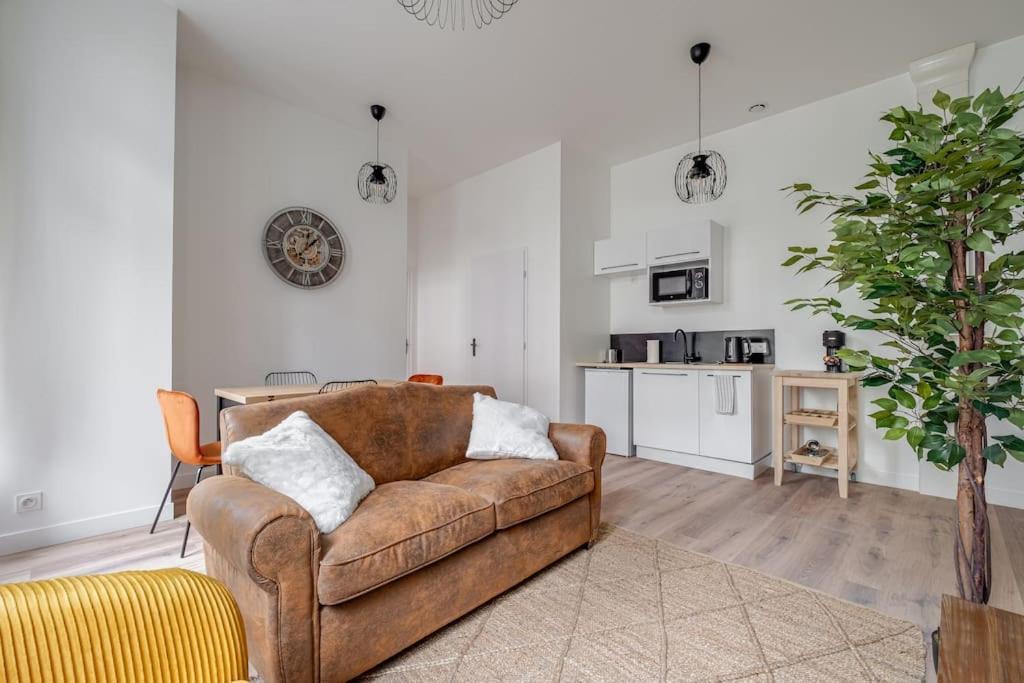 Grand Appartement «  City » Spacieux Et Moderne Saint-Etienne  Buitenkant foto